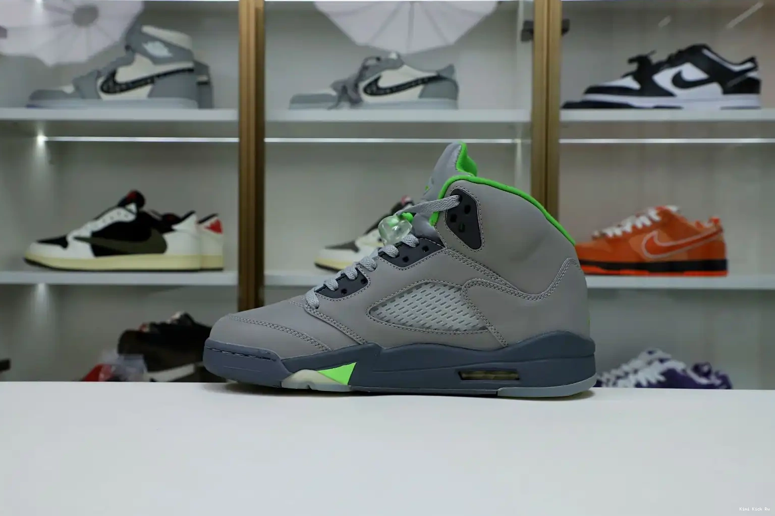 BEAN' 'GREEN JORDAN AIR Kimikick RETRO 5 2022 0808